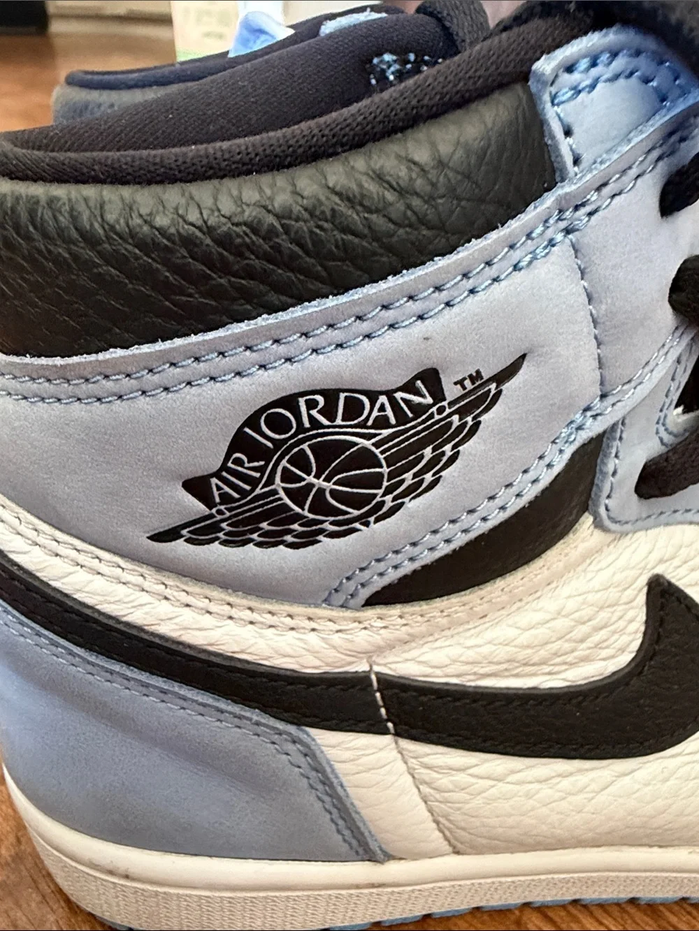 Nike Air Jordan 1 High OG - University Blue/Black/White